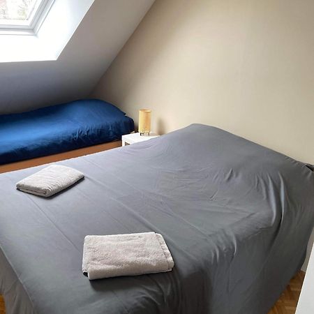 Anselme, F2 Duplex Avec Cour Commune Et Proche De La Mer ,2 Ver-sur-Mer Exteriör bild